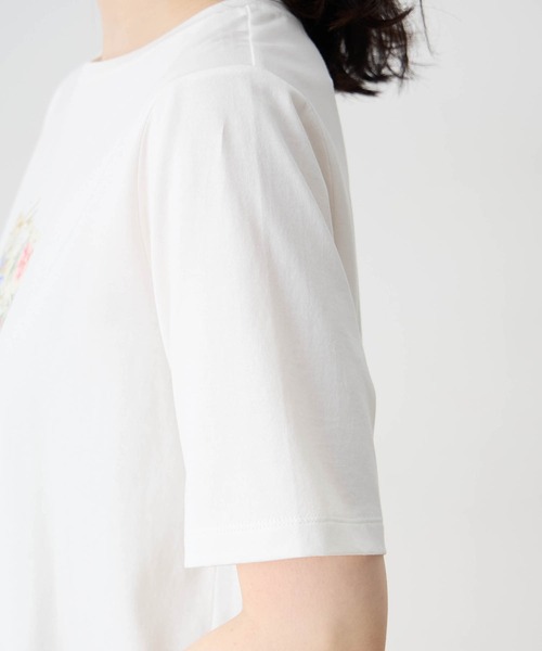 DECOY SINCE 1981（デコイシンスイチキュウハチイチ）の「【ひやさらコットン】フラワープリントTシャツ【綿100％・接触冷感・UVカット】（Tシャツ/カットソー・レディース・サックスブルー/ネイビー/ホワイト・M/L/LL/3L/4L）」の16枚目の写真
