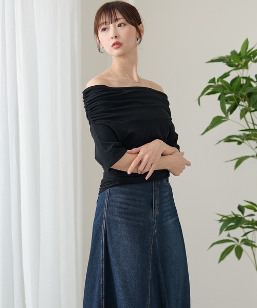 DAYRA(デイラ)の「リッドカラー 折り返し オフショル 半袖 トップス(Tシャツ/カットソー・レディース・ライトブルー/イエロー/ブラック/ホワイト・FREE)」の6枚目の写真