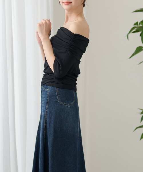 DAYRA(デイラ)の「リッドカラー 折り返し オフショル 半袖 トップス(Tシャツ/カットソー・レディース・ライトブルー/イエロー/ブラック/ホワイト・FREE)」の8枚目の写真
