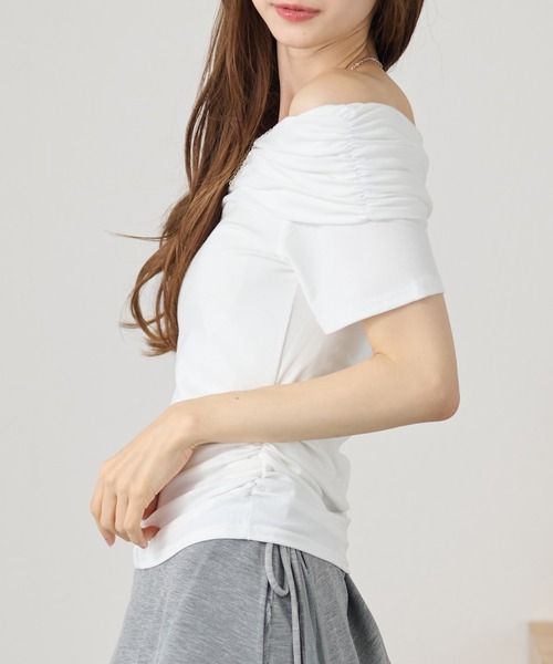DAYRA(デイラ)の「リッドカラー 折り返し オフショル 半袖 トップス(Tシャツ/カットソー・レディース・ライトブルー/イエロー/ブラック/ホワイト・FREE)」の22枚目の写真