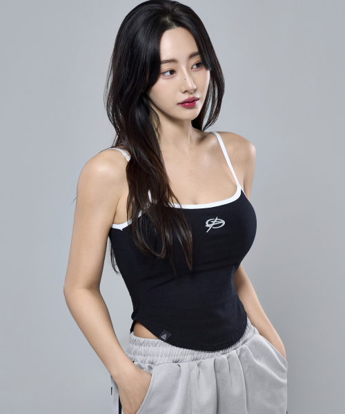 PHYSICAL GARMENTS（フィジカルガーメンツ）の「P5048 ウーマン 配色 キャップ内蔵 紐 タンクトップ [4COLOR]（Tシャツ/カットソー・レディース・ホワイト/ブラック・MEDIUM/SMALL）」の8枚目の写真