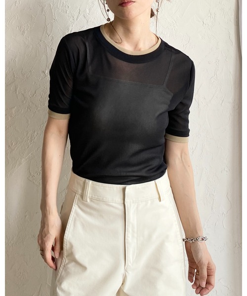 She's Closet(シーズクローゼット)の「クルーネック半袖 配色バイカラー レイヤード風 シアートップス(Tシャツ/カットソー・レディース・アイボリー/ブラック/グレー・FREE)」の5枚目の写真