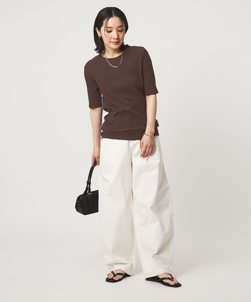 green label relaxing(グリーンレーベルリラクシング)の「【WEB限定】<at ease>シアーテレコ バイカラー カットソー(Tシャツ/カットソー・レディース・ブラック/ホワイト/ダークブラウン・FREE)」の7枚目の写真