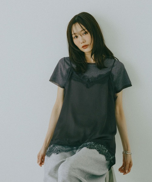 GLOBAL WORK（グローバルワーク）の「フェイクレイヤードT半袖/684021（Tシャツ/カットソー・レディース・チャコールグレー/ライトブルー/ブラック/ホワイト・LARGE/MEDIUM）」の17枚目の写真