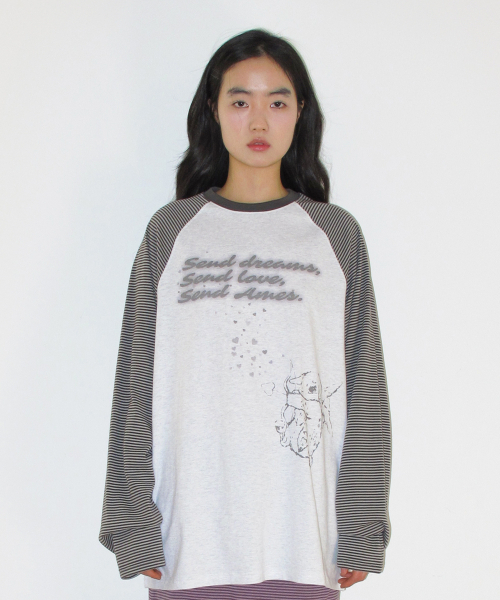 AMESWORLDWIDE(アメスワールドワイド)の「CUPID RABBIT STRIPE RAGLAN LS TEE GREY(Tシャツ/カットソー・レディース・その他・SMALL/LARGE/MEDIUM)」の3枚目の写真