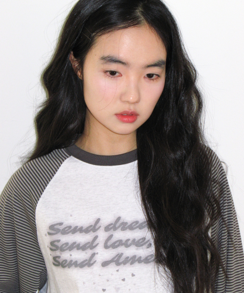 AMESWORLDWIDE(アメスワールドワイド)の「CUPID RABBIT STRIPE RAGLAN LS TEE GREY(Tシャツ/カットソー・レディース・その他・SMALL/LARGE/MEDIUM)」の10枚目の写真