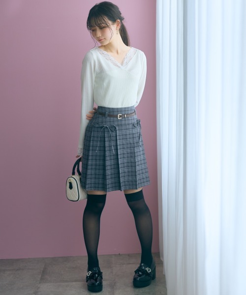 marun(マルン)の「<大きいサイズ>チェック柄プリーツショート丈スカート(ベルト付) marun(スカート・レディース・ホワイト系/グレー系・5L/4L/3L/LL/L)」の20枚目の写真