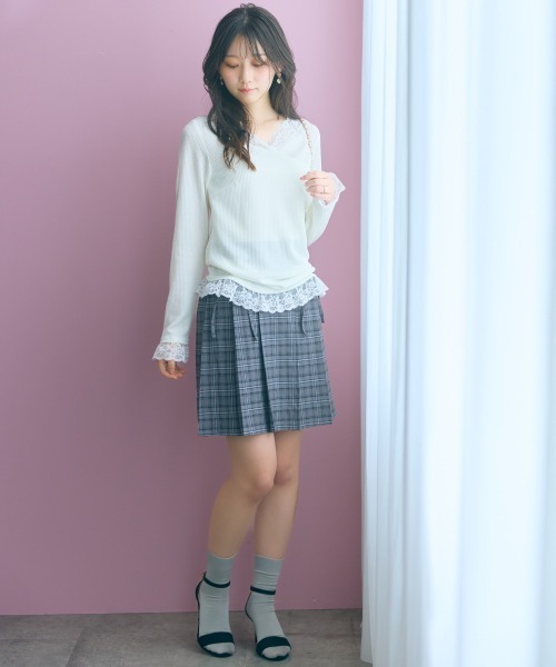 marun(マルン)の「<大きいサイズ>チェック柄プリーツショート丈スカート(ベルト付) marun(スカート・レディース・ホワイト系/グレー系・5L/4L/3L/LL/L)」の7枚目の写真
