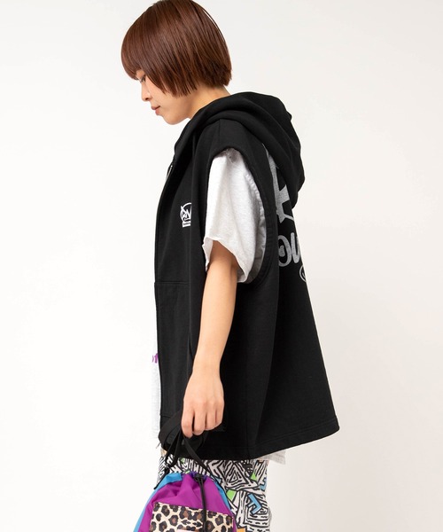 RNA(アールエヌエー)の「M2721 Zip UPフーディーベスト(パーカー・レディース・パープル/ブラック/杢グレー・MEDIUM)」の6枚目の写真