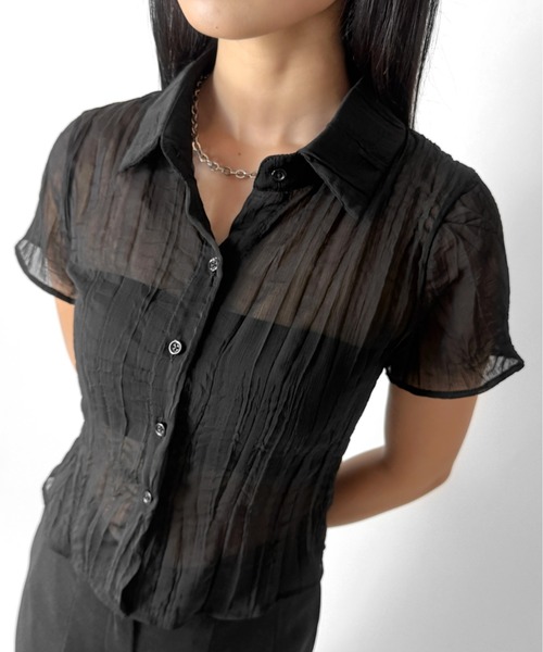 LVEU.(ラブユ.)の「【LVEU.】シースルー半袖シャツ / トップス 半袖 シースルー シャツ クロップド シアー ZOZOTOWN限定(シャツ/ブラウス・レディース・ホワイト/ブラック・FREE)」の8枚目の写真
