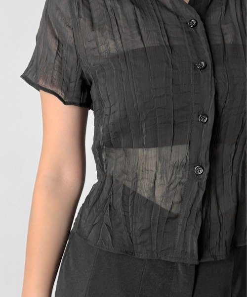 LVEU.(ラブユ.)の「【LVEU.】シースルー半袖シャツ / トップス 半袖 シースルー シャツ クロップド シアー ZOZOTOWN限定(シャツ/ブラウス・レディース・ホワイト/ブラック・FREE)」の9枚目の写真