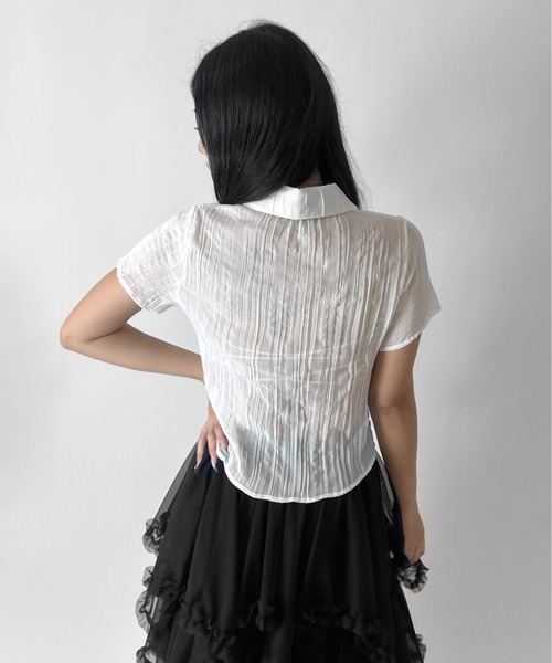 LVEU.(ラブユ.)の「【LVEU.】シースルー半袖シャツ / トップス 半袖 シースルー シャツ クロップド シアー ZOZOTOWN限定(シャツ/ブラウス・レディース・ホワイト/ブラック・FREE)」の13枚目の写真