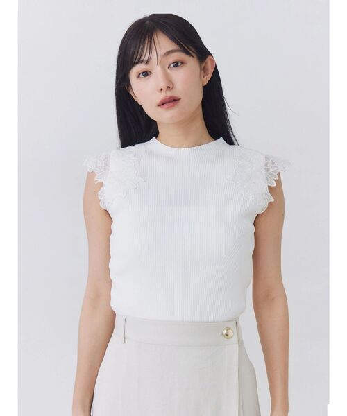 TONAL(トーナル)の「エンブロイダリーフレンチリブニット(ニット/セーター・レディース・ピンク/ブラック/オフホワイト・MEDIUM)」の2枚目の写真