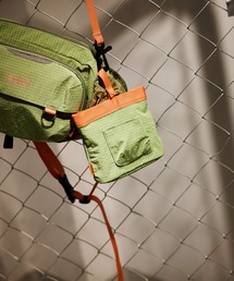 UNIVERSAL OVERALL（ユニバーサルオーバーオール）の「OSANPO MULTI POUCH/マルチポーチ/ミニバッグ（ハンドバッグ）」