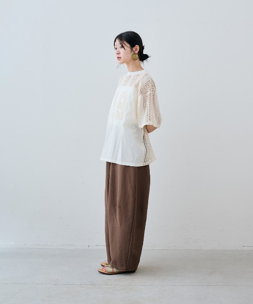 MEDE19F(メデジュウキュウ)の「MEDE19F レースナンバーコラージュトップス(その他トップス・レディース・オフホワイト/キャメル/ブラック・L/LL/M)」の5枚目の写真