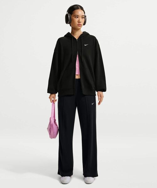NIKE(ナイキ)の「《セットアップ対応商品》ナイキ Studio Fleece ライトウェイト ウィメンズ オーバーサイズド フルジップ パーカー / Nike Studio Fleece Lightweight Women's Oversized Full-Zip Hoodie IM8109-001 Total Black(パーカー・レディース・ブラック系その他2・L/M/S/XL/XS)」の14枚目の写真