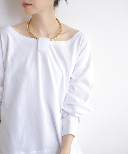 journal standard L'essage(ジャーナルスタンダードレサージュ)の「DARKPARK/ダークパーク ERIN-NECKLACE OFF SHOULDER TOP オフショルダートップス(Tシャツ/カットソー・レディース・ホワイト/ブラック・X-SMALL)」の2枚目の写真