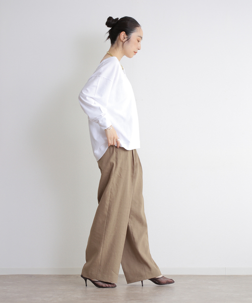 journal standard L'essage(ジャーナルスタンダードレサージュ)の「DARKPARK/ダークパーク ERIN-NECKLACE OFF SHOULDER TOP オフショルダートップス(Tシャツ/カットソー・レディース・ホワイト/ブラック・X-SMALL)」の4枚目の写真