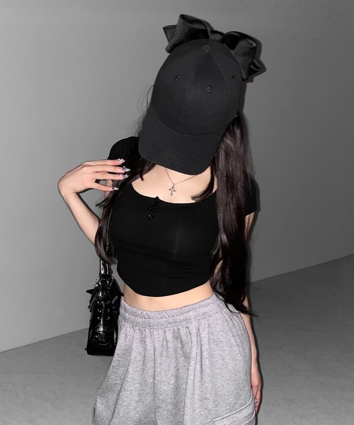 me+em select(ミームセレクト)の「【 3color 】ヘンリーネックスクエアショートTシャツ /Henley neck square T-shirts※※(Tシャツ/カットソー・レディース・ホワイト/ピンク/ブラック・FREE)」の21枚目の写真
