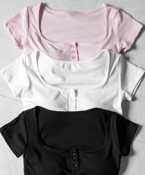 me+em select(ミームセレクト)の「【 3color 】ヘンリーネックスクエアショートTシャツ /Henley neck square T-shirts※※(Tシャツ/カットソー・レディース・ホワイト/ピンク/ブラック・FREE)」の6枚目の写真