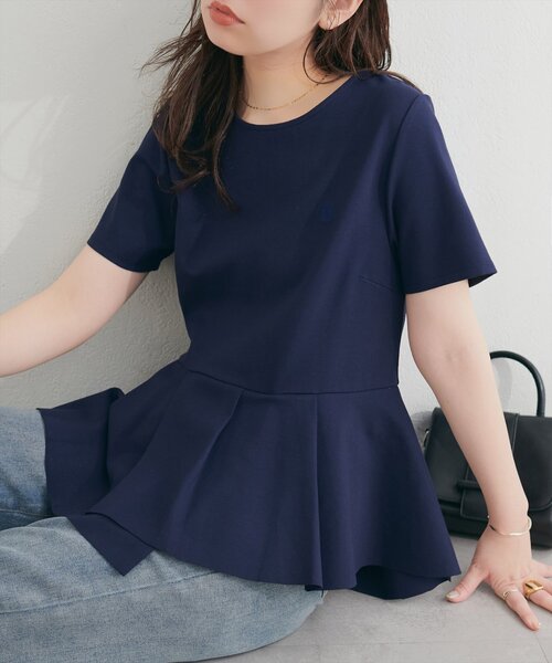 natural couture(ナチュラルクチュール)の「ちびロゴ刺繍ペプラムT(Tシャツ/カットソー・レディース・ネイビー/イエロー/ピンク/オフホワイト・FREE)」の11枚目の写真
