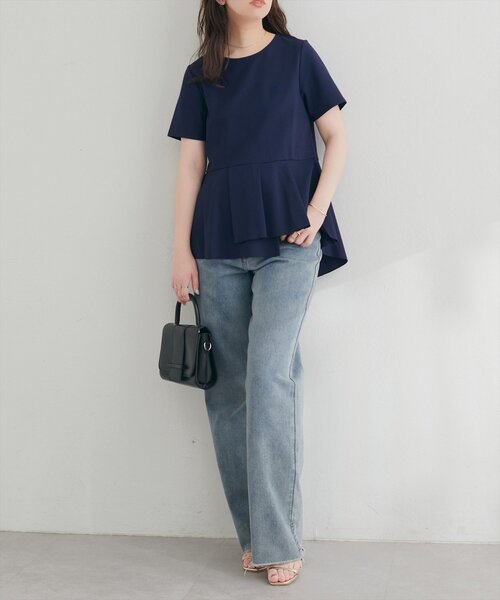 natural couture(ナチュラルクチュール)の「ちびロゴ刺繍ペプラムT(Tシャツ/カットソー・レディース・ネイビー/イエロー/ピンク/オフホワイト・FREE)」の13枚目の写真