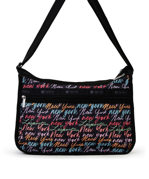 LeSportsac(レスポートサック)の「DELUXE EVERYDAY BAG NYCスクリプトブラック(ショルダーバッグ・レディース・ブラック・FREE)」の7枚目の写真