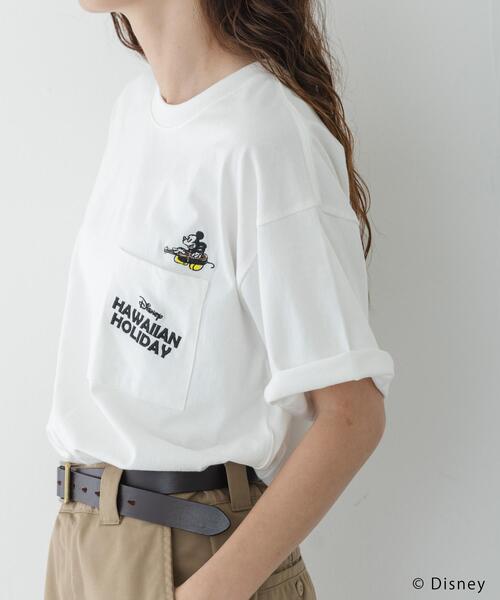 URBAN RESEARCH Sonny Label(アーバンリサーチサニーレーベル)の「別注/DISNEY/ポケット付きTシャツ(Tシャツ/カットソー・レディース・ベージュ/オフホワイト/チャコールグレー・FREE)」の4枚目の写真