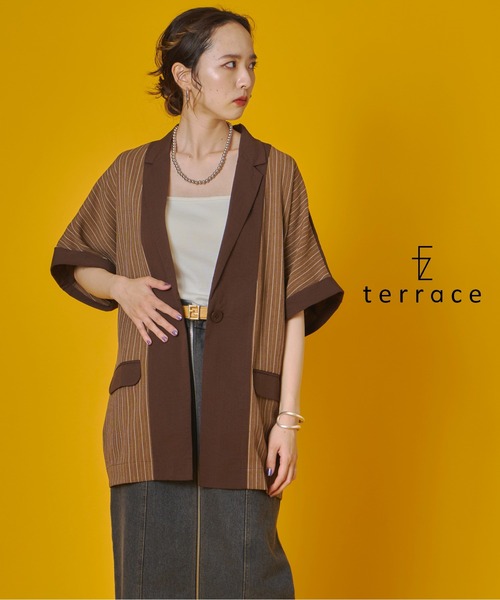 terrace(テラス)の「ヘリンボーンストライプ切替テーラードジャケット(テーラードジャケット・レディース・グレイッシュベージュ/ブラック/ブラウン/チャコール・FREE)」の3枚目の写真