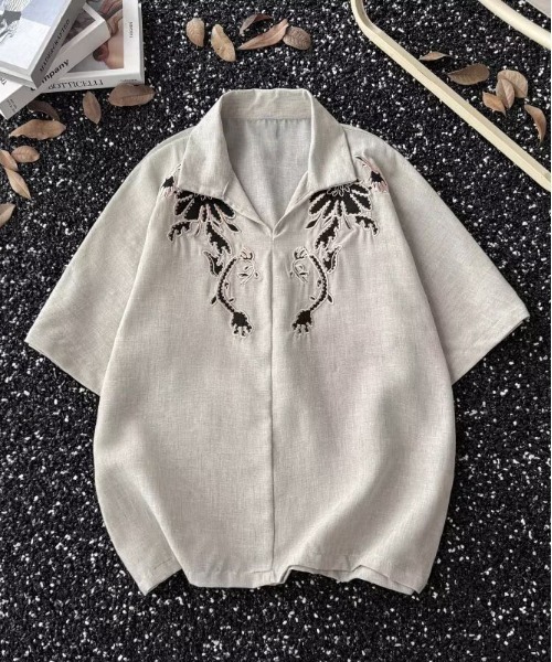 DS Esnic刺繍 Open Collar Shirt — рубашка с вышивкой и открытым воротом