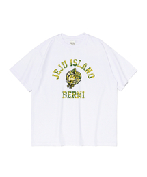ジェジュエンブレムグラフィック半袖Tシャツ（ホワイト）