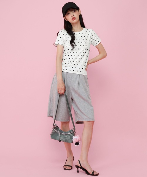 ALAND(エーランド)の「【ハローキティ】ラインストーンチビTシャツ(Tシャツ/カットソー・レディース・ホワイト/ピンク・FREE)」の12枚目の写真