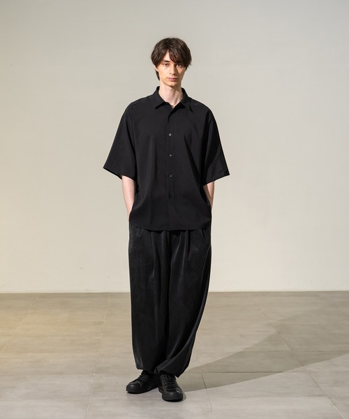 CITY TOKYO(シティトウキョウ)の「【CITY TOKYO/シティートーキョー】Cool-flex リラックスシャツ(シャツ/ブラウス・メンズ・カーキ/ブラック・1/2)」の8枚目の写真