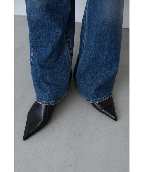 un/neu(アンノイ)の「ポインテッドトゥヒール(パンプス・レディース・ブラック/ブラウン・LARGE/MEDIUM/SMALL)」の6枚目の写真