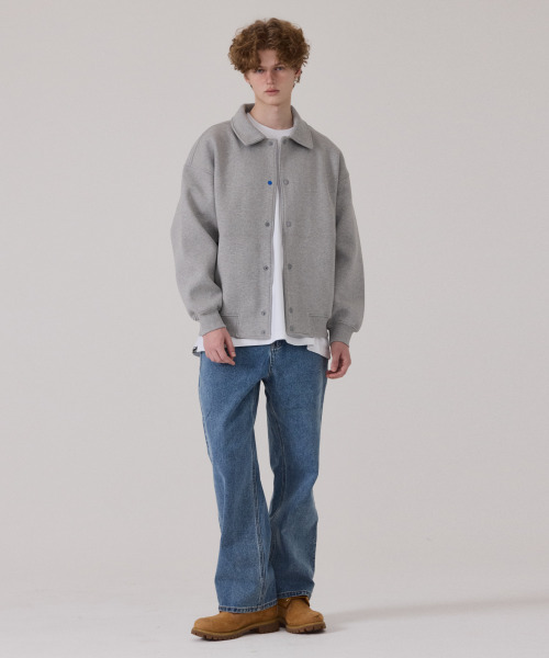 GET IT ON（ゲットイットオン）の「[L~4XL] シグネチャービッグサイズバスティジャケット_グレー - グローバル（スタジャン・メンズ・その他・2XL/X-LARGE/LARGE/4XL/3XL）」の4枚目の写真