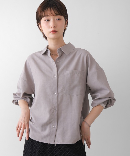 Bou Jeloud(ブージュルード)の「麻調バックテープ切替ブラウス(シャツ/ブラウス・レディース・ベージュ/ブラウン/グレー・38)」の5枚目の写真