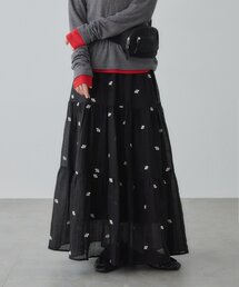 花柄刺繍ティアードスカート
