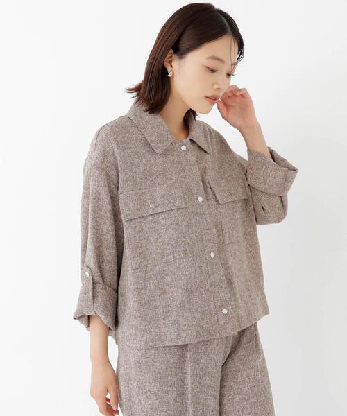 NATURAL BEAUTY BASIC(ナチュラルビューティーベーシック)の「カラミ調シャツハオリ SETUP シャツ(シャツ/ブラウス・レディース・グレー/ブラウン・FREE)」の2枚目の写真