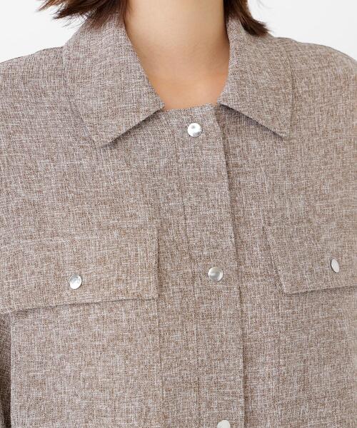 NATURAL BEAUTY BASIC(ナチュラルビューティーベーシック)の「カラミ調シャツハオリ SETUP シャツ(シャツ/ブラウス・レディース・グレー/ブラウン・FREE)」の18枚目の写真