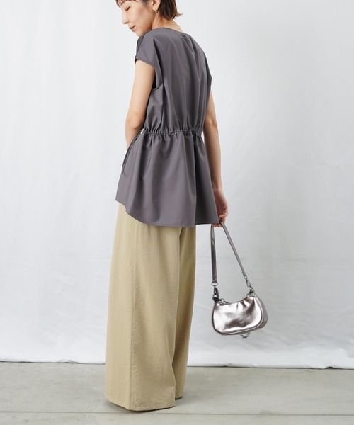 LUCA/LADY LUCK LUCA(ルカ/レディラックルカ)の「LC/LLL 異素材切替ドロストノースリプルオーバー(Tシャツ/カットソー・レディース・オフホワイト/チャコールグレー・FREE)」の14枚目の写真