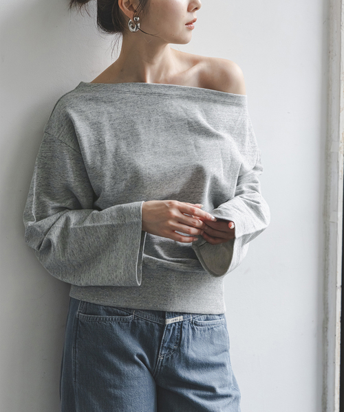 CLOSED(クローズド)の「CLOSED/クローズド Off-shoulder sweatshirt(Tシャツ/カットソー・レディース・ライトグレー・SMALL)」の3枚目の写真