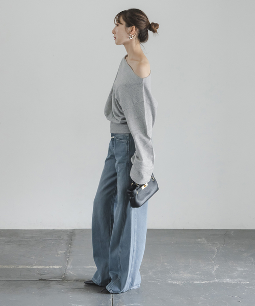 CLOSED(クローズド)の「CLOSED/クローズド Off-shoulder sweatshirt(Tシャツ/カットソー・レディース・ライトグレー・SMALL)」の11枚目の写真
