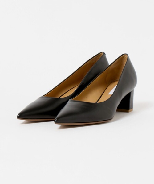 UNITED ARROWS(ユナイテッドアローズ)の「EVERY ポインテッド チャンキーヒール パンプス(パンプス・レディース・オフホワイト/ブラック・35h/35/36h/37h/37/36/38)」の3枚目の写真