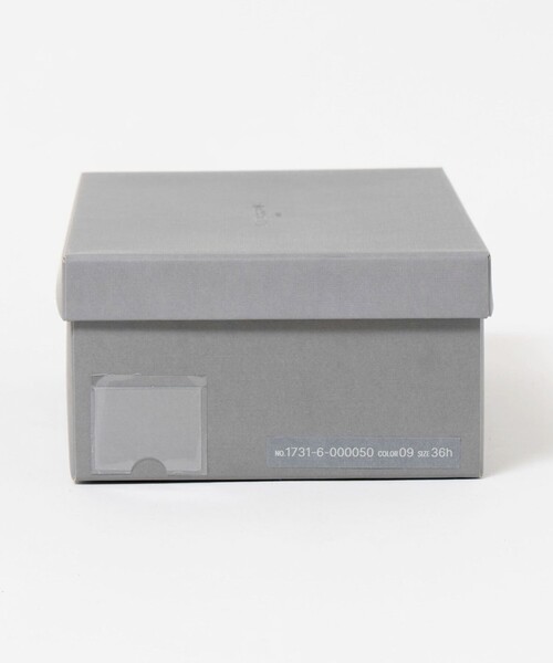 UNITED ARROWS(ユナイテッドアローズ)の「EVERY ポインテッド チャンキーヒール パンプス(パンプス・レディース・オフホワイト/ブラック・35h/35/36h/37h/37/36/38)」の15枚目の写真