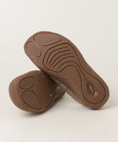KEEN(キーン)の「【New Color】HOWSER III SLIDE / ハウザー スリー スライド / レディース スリッポン スニーカー(スニーカー・レディース・ベージュ・23.5cm/23cm/26cm/25.5cm/25cm/24.5cm/24cm/22.5cm)」の3枚目の写真