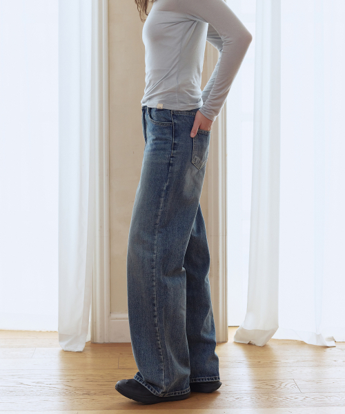 AFTERHOURS(アフターアワーズ)の「STRAIGHT DENIM PANTS (BLUE)(デニムパンツ・レディース・その他・SMALL)」の5枚目の写真