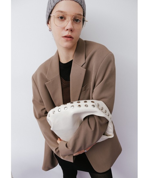 arholiday.standard(エーアールホリデースタンダード)の「Studded Round One-Shoulder Bag / スタッズラウンドワンショルダーバッグ(ショルダーバッグ・レディース・アイボリー系/ブラック・FREE)」の2枚目の写真