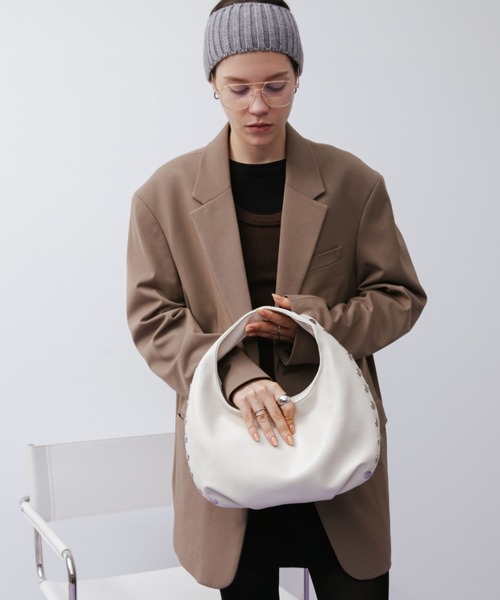 arholiday.standard(エーアールホリデースタンダード)の「Studded Round One-Shoulder Bag / スタッズラウンドワンショルダーバッグ(ショルダーバッグ・レディース・アイボリー系/ブラック・FREE)」の19枚目の写真