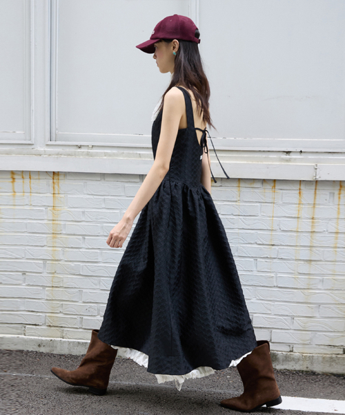 MICHIKO LONDON(ミチコ ロンドン)の「ローズジャガードレイヤードワンピース ブラック(ワンピース・レディース・その他・SMALL/MEDIUM)」の1枚目の写真