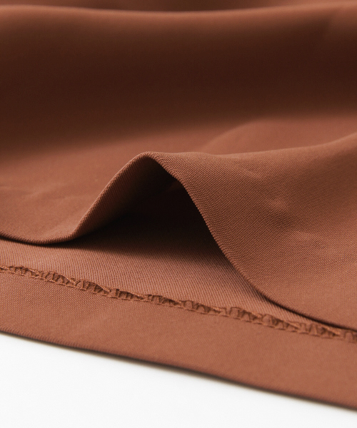 URBAN RESEARCH（アーバンリサーチ）の「UR タックハーフパンツ（その他パンツ・レディース・ブラック/オレンジ系その他・36/38）」の4枚目の写真